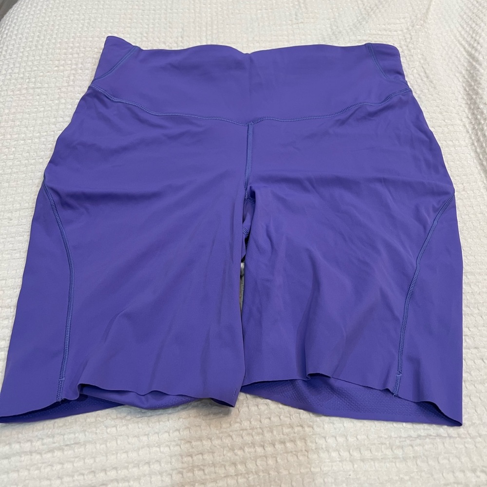 Lululemon Base Pace HR Short 8”